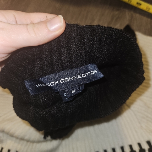 French Connection black and white sweater - Picture 7 of 8
